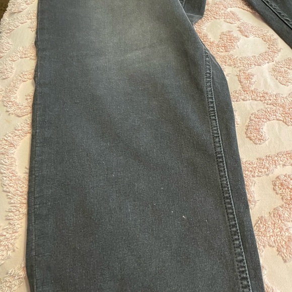The Perfect Jean NYC Athletic Fit w/ stretch! 46 x 28 excellent condition - Picture 7 of 9